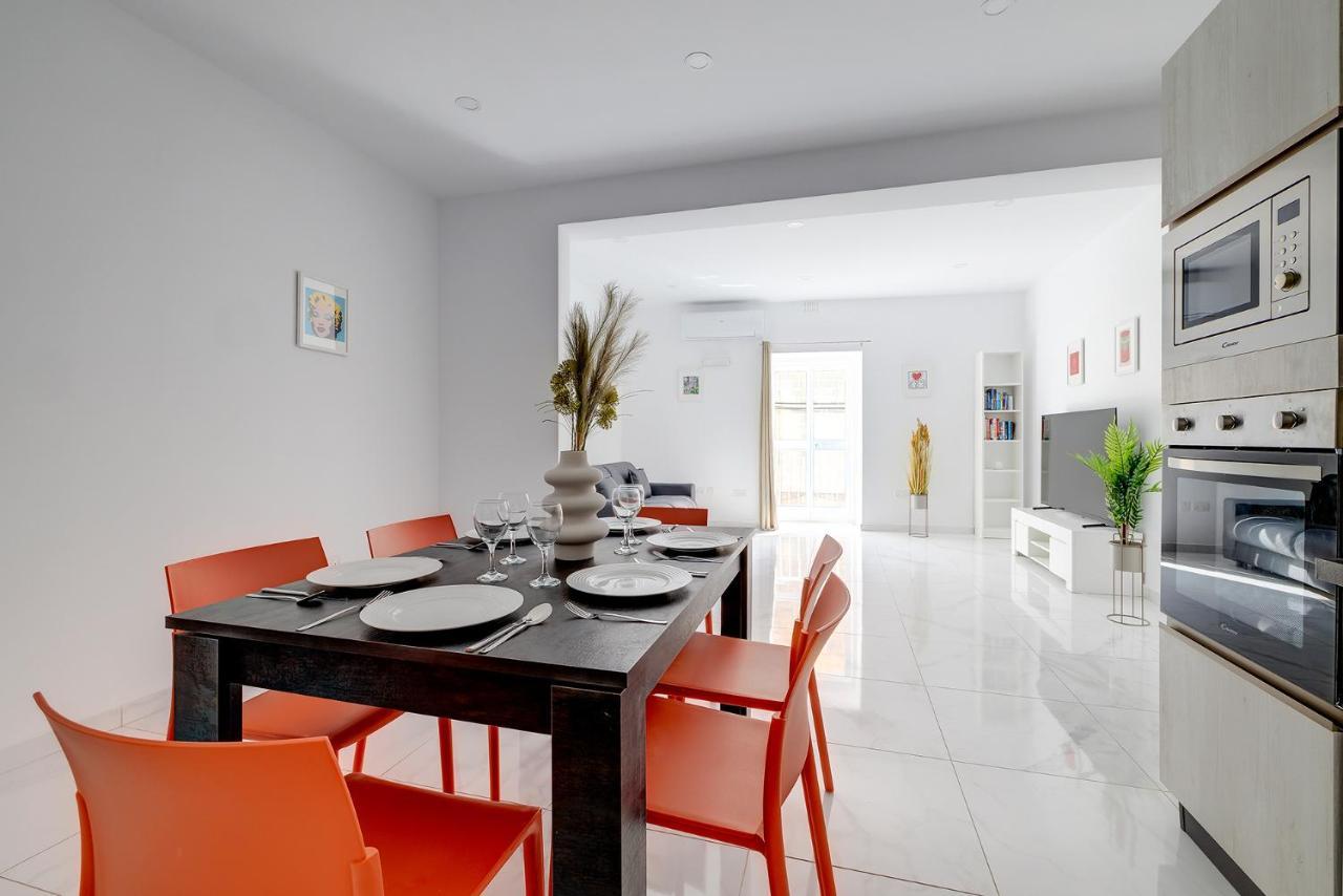 Modern Family Holiday Retreat In Gzira สลีมา ภายนอก รูปภาพ