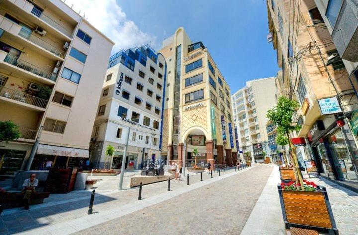 Modern Family Holiday Retreat In Gzira สลีมา ภายนอก รูปภาพ