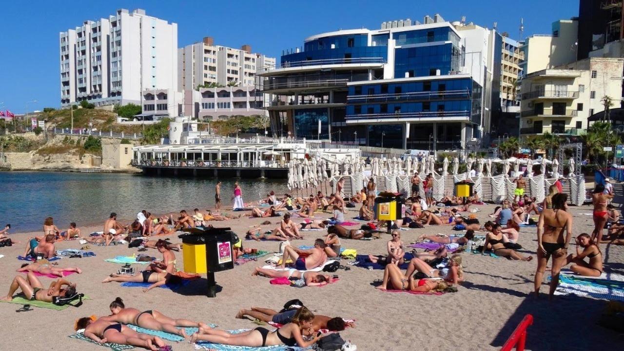 Modern Family Holiday Retreat In Gzira สลีมา ภายนอก รูปภาพ