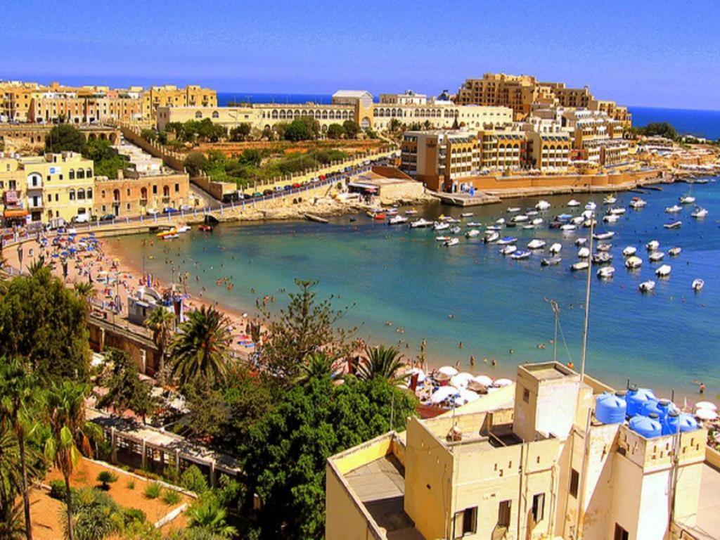 Modern Family Holiday Retreat In Gzira สลีมา ภายนอก รูปภาพ